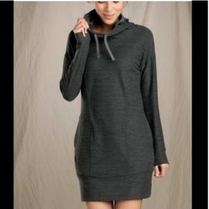 Toad & Co Intermosso Hooded Dress